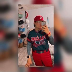 Meet your Posher, Ivani